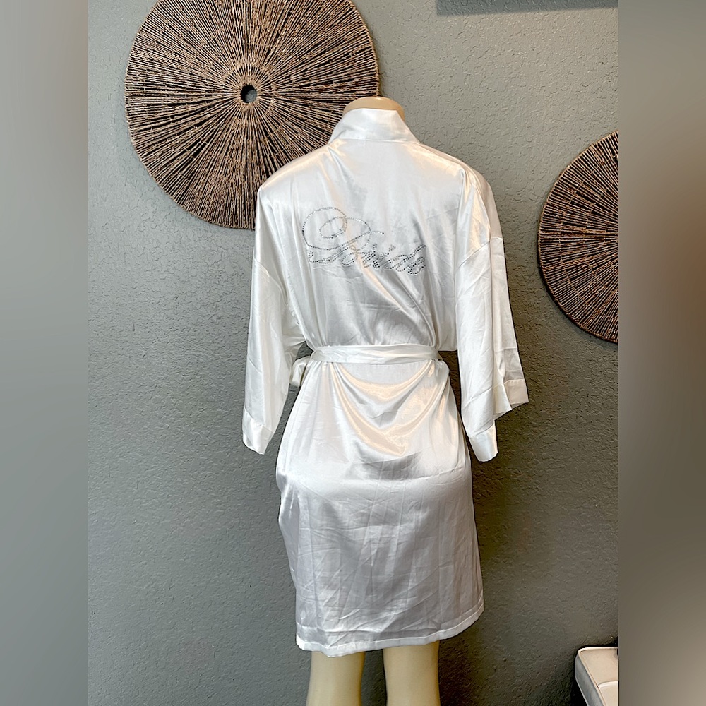 Bridal Satin Robe - Picture 2 of 7